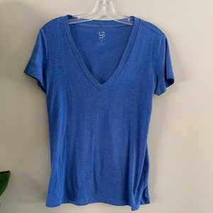 Co-op BARNEYS NEW YORK Heather Blue V Neck T-shirt